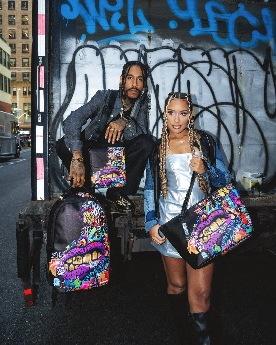 Half Graf Lipstick Backpack - Image 4