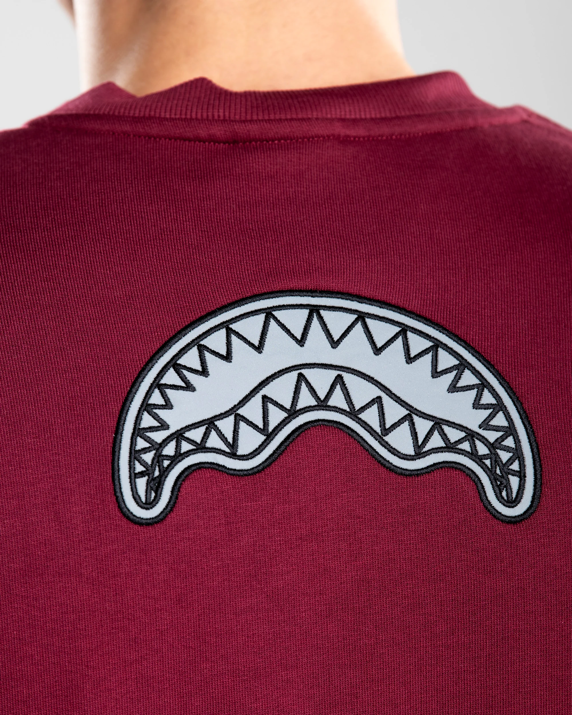 LIGHTNING SHARK CREWNECK - Image 15