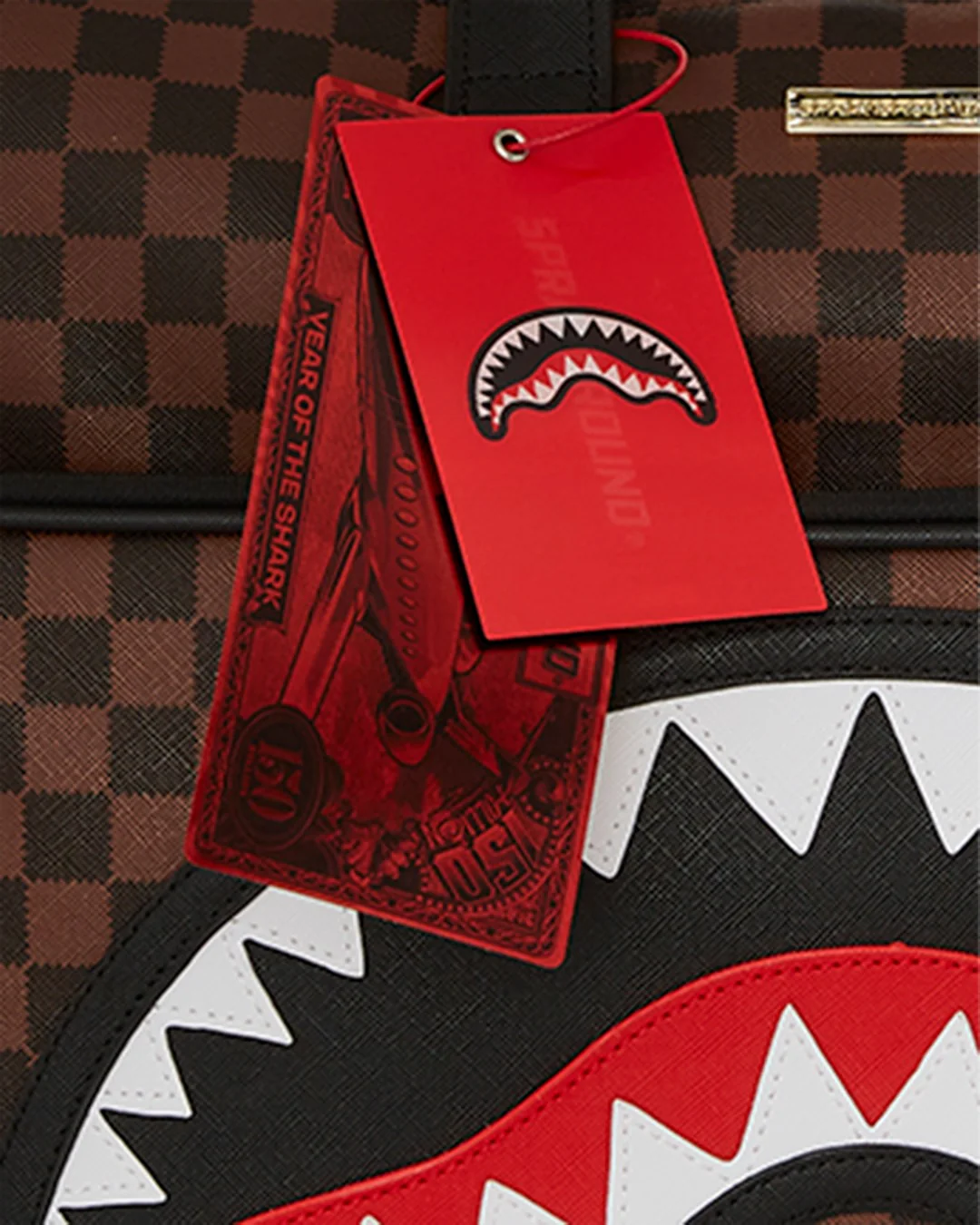 SAWTOOTH SHARKS IN PARIS TRAVEL BAG - Image 6