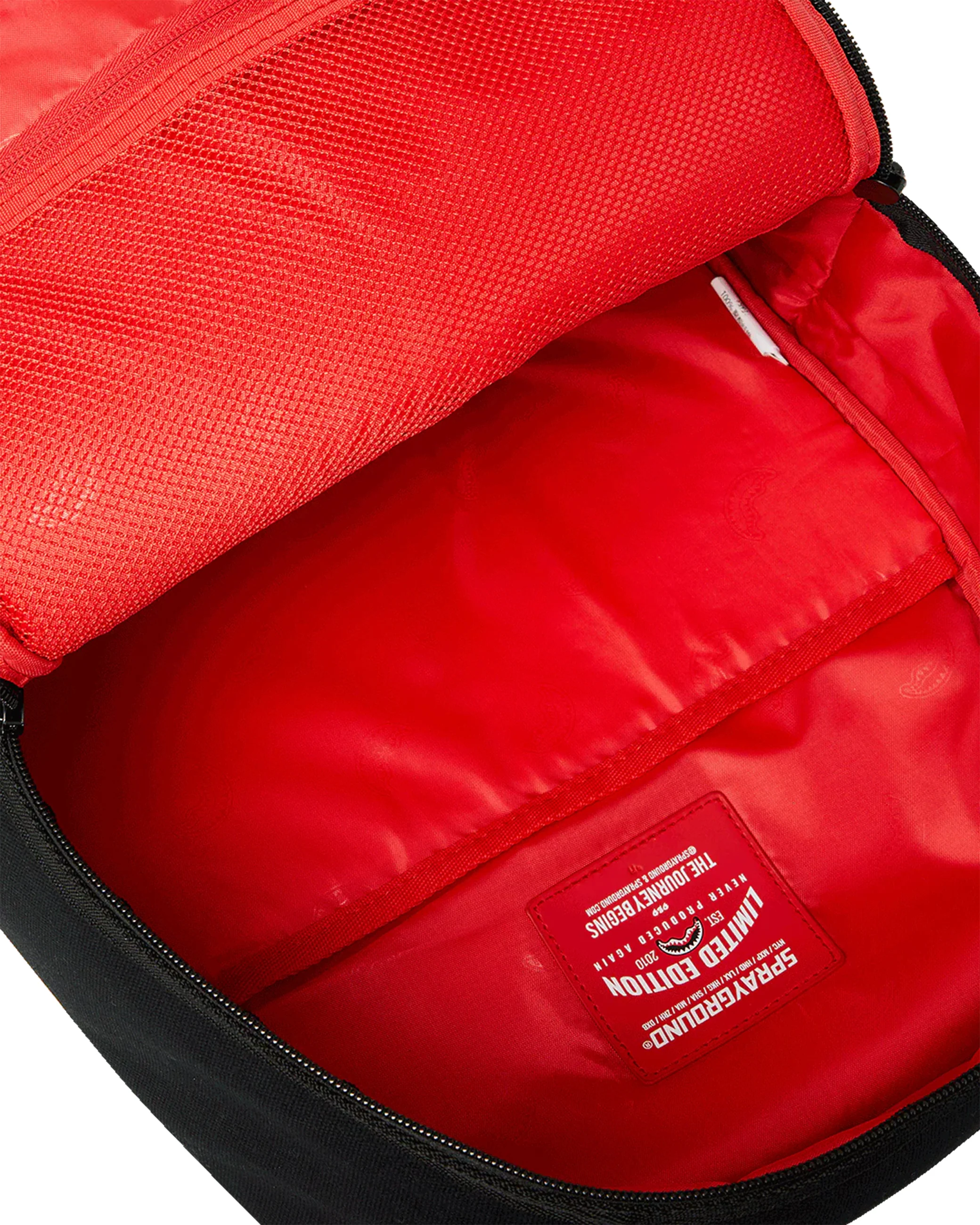SHARKS CREATIVE DEPT CARGO POCKET DLXS BACKPACK - Image 8