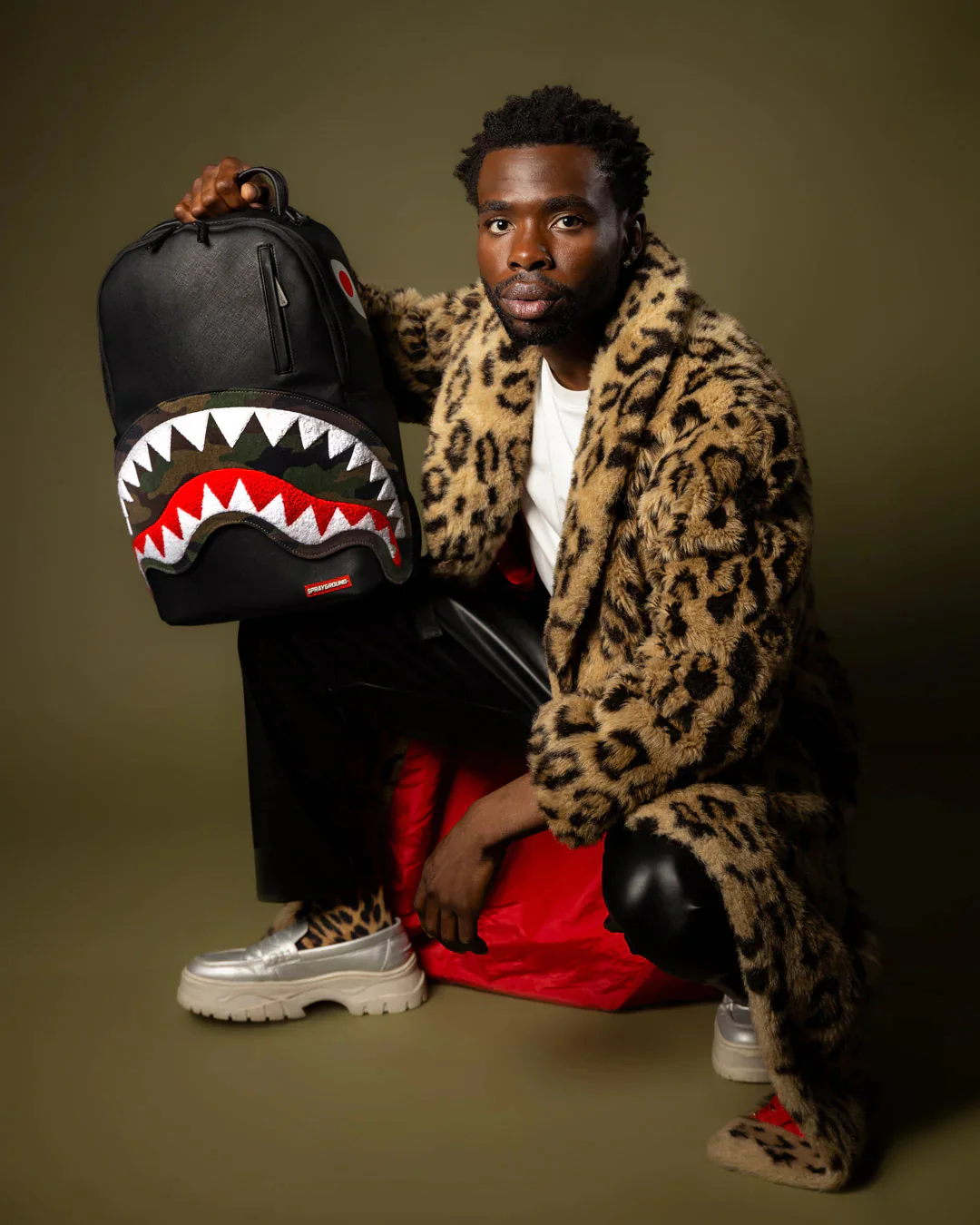 Velcro 3 Sharks Backpack - Image 8