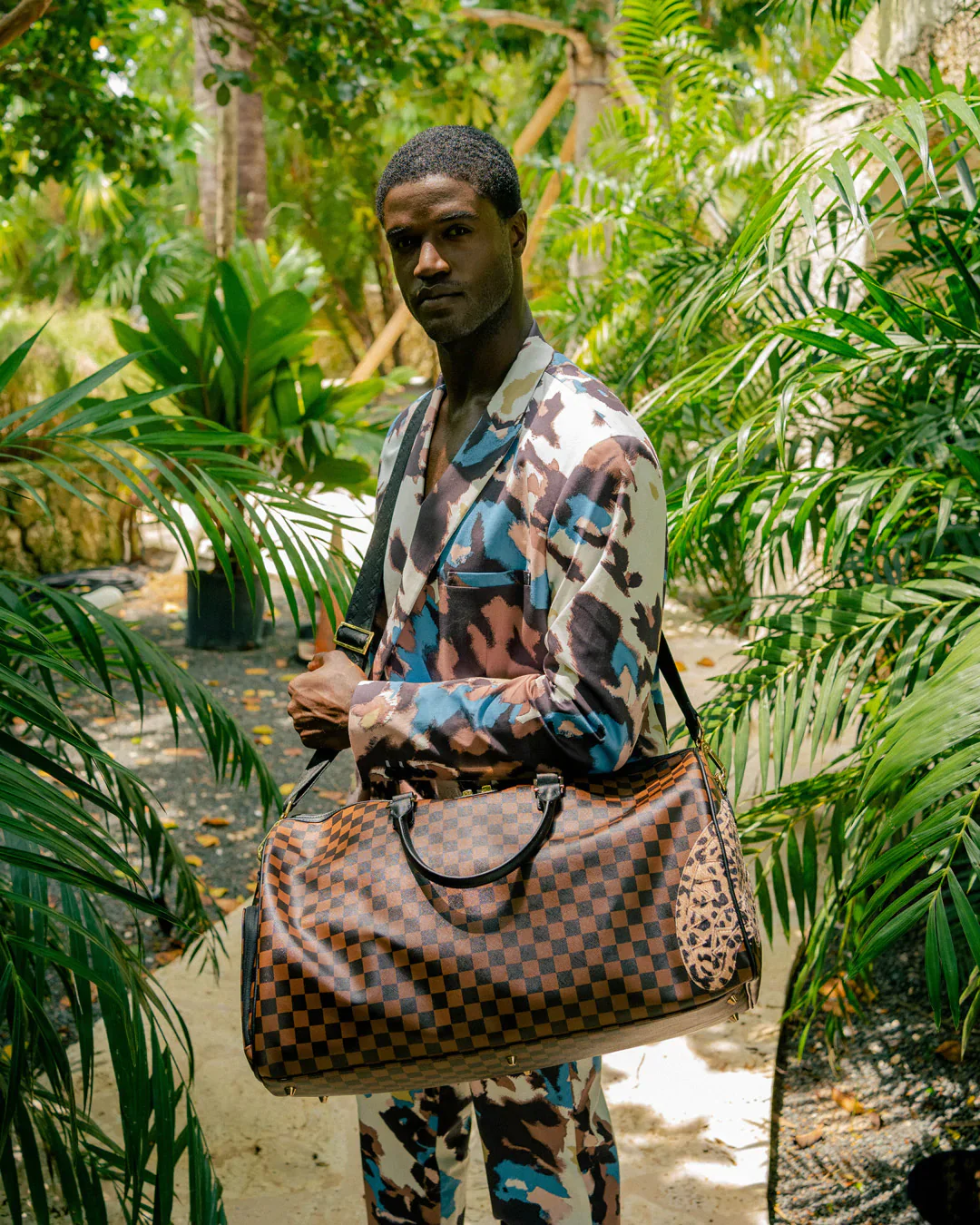 Ai3 The Legacy Duffle - Image 6