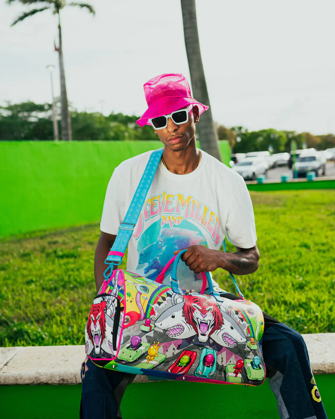 Astrojungle Duffle - Image 10