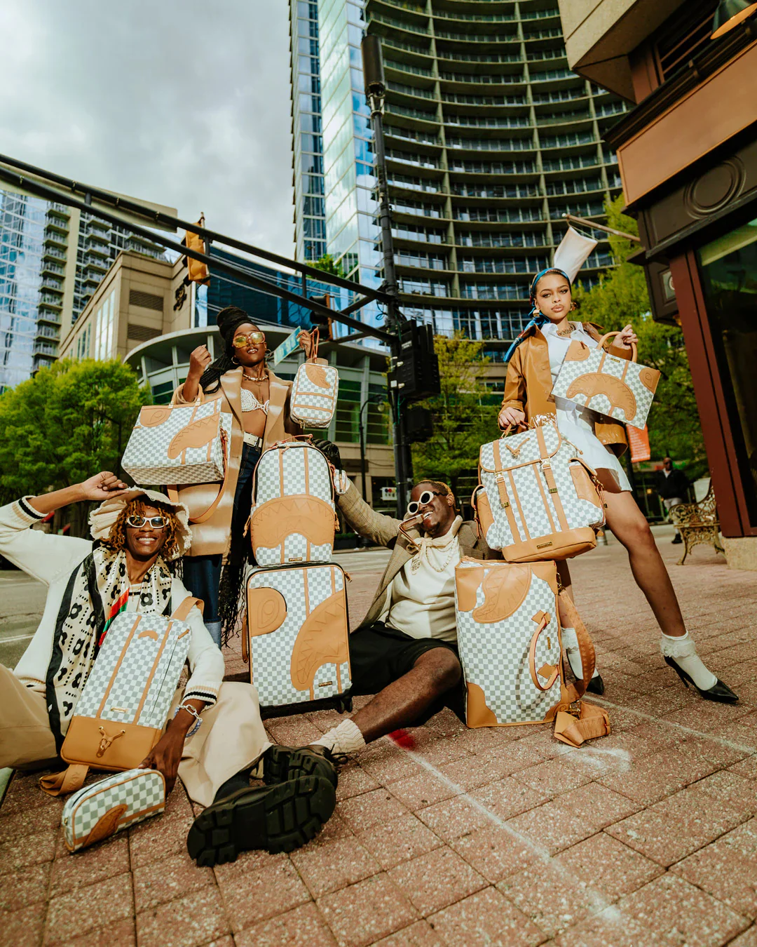 Henny Raceway Cream Pyramid Duffle - Image 10