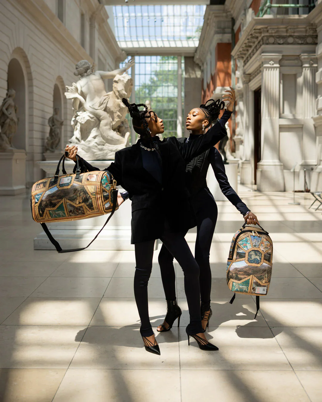Met Frame Shark Backpack - Image 6